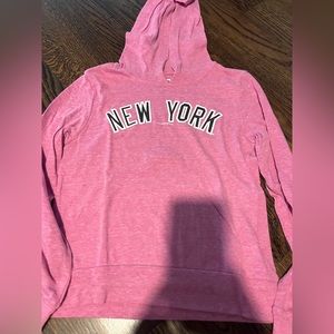 Pink New York Yankees Girl’s hoodie